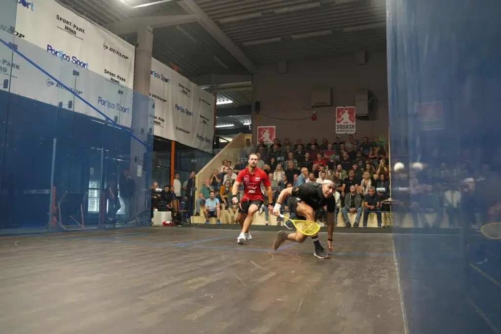 1. Squash Bundesliga im Sportpark Nord Nürnberg – erster Heimspieltag mit spannender Spielsituation der Profis